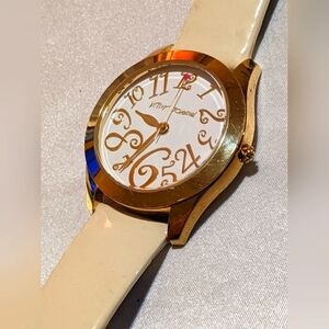 Betsey Johnson Quartz Analog Ladies Watch Gold Tone BJ2137 Patent Leather